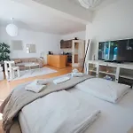 Bezauberndes Studio Mit Privatem Garten