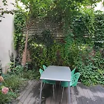 Central Vienna Apartment With Unique 40M2 City Garden & Self Check In
