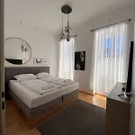 Luxury Cityapartment 5