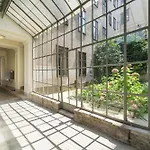 Studio Danube Chanel
