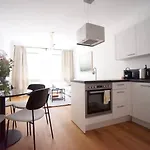 Wonderful 2 Bedroom Apartment