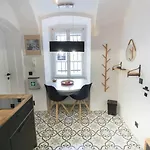 Suesses Apartment Naehe Volkstheater