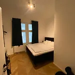 Luxurious Apartment In The Centre Of Vienna