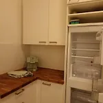 170Sqm With Private Garden