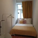 170Sqm With Private Garden