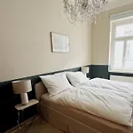 Neue, Gross & Gemuetliche Wohnung Mit Toller Anbindung