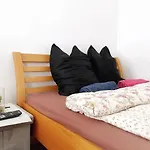 Perfectly Located Cozy Apartment