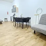 Spacious Apartment In A Lively Area