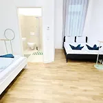 Spacious Apartment In A Lively Area