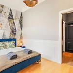 Anthrazit Oasis Near Center Shoppingstreet 3 Room