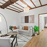 Spacious Modern Apartment I Vienna