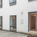 Gemuetliches, Ruhiges Apartment - 90M2 Mit Garten Und Terrasse