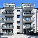 Myfavorit Apartments - Spacious Apartments Next To Puplic Transport U1 Direct Connection To Citycenter