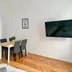 Sunny Central Apartment