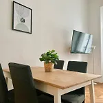 Sunny Central Apartment