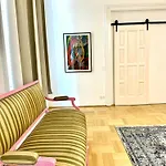 Opera Vienna Apartment 145 M2