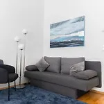 City Apartment, Central, 2 Min To U1 Keplerplatz