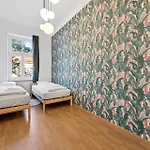 4Ty3 Apartments - Schoenbrunn City Apartment Is Calling