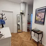 Margarets Apartment