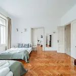 Wohnung Mit 9 Schlafplaetze