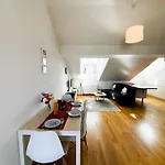 Sonniges Apartment Mit Terrasse, 15Min Ins Zentrum