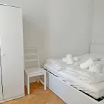 2 Zimmer Wohnung 25