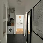 Central Apartment - 8Th District