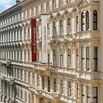 Hotel Rathauspark Wien, A Member Of Radisson Individuals