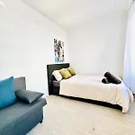 Comfy 4Br Apt, 12-Min To Fac Platz