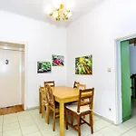 Family Room - 7 Minutes To Schoenbrunn Palace