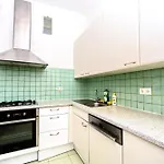 Cozy Room - 7 Minutes To Schoenbrunn Palace