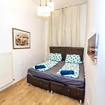 Cozy Room - 7 Minutes To Schoenbrunn Palace