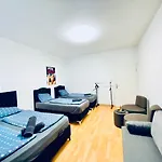 Cozy 3Br Shared Apt For Groups, 10-Min To Waehringer Park