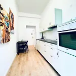 5Br Shared Apt Ideal For Groups 7 Min To Westbahnhof