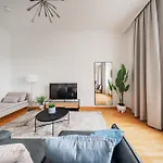 Franz Apartments By Home1