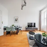 Franz Apartments By Home1