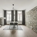 Perfect Apartment In Vienna