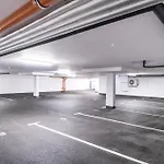 Myfavorit Apartments - Spacious Apartments Next To Puplic Transport U1 Direct Connection To Citycenter