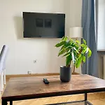 55 M2 Stylish Apartment