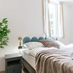 Trendy Studio Near Westbahnhof With Kitchenette & Smart Tv