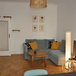 Lovely Apartment In Historic Center
