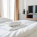 Stylish Nest For 4