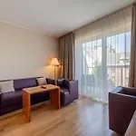 Pakat Suites