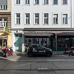 15 Minuten Ins Zentrum - Neu Und Komfortabel Mit Klimaanlage