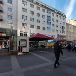15 Minuten Ins Zentrum - Neu Und Komfortabel Mit Klimaanlage
