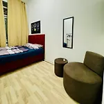 4Br Apartment For 8P, 10Min To Fac Platz