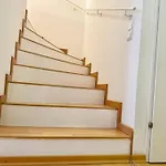 90 M2 Maisonette With Free Parking