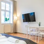 Delightful 2Br Apt.-Near Wiener Stadthalle