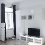Spittelau Chillout Lounge by ichbucheAT