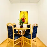 Bright 5Br Shared Apartment W Great Transport Link